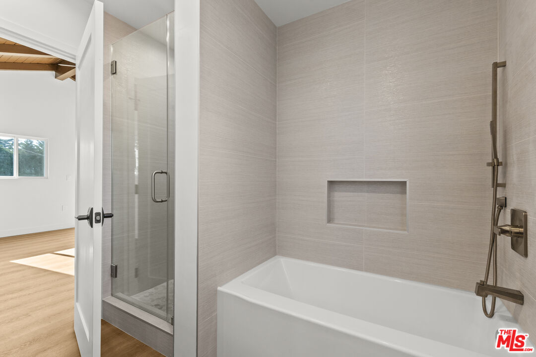 MLS #25615703 image #21