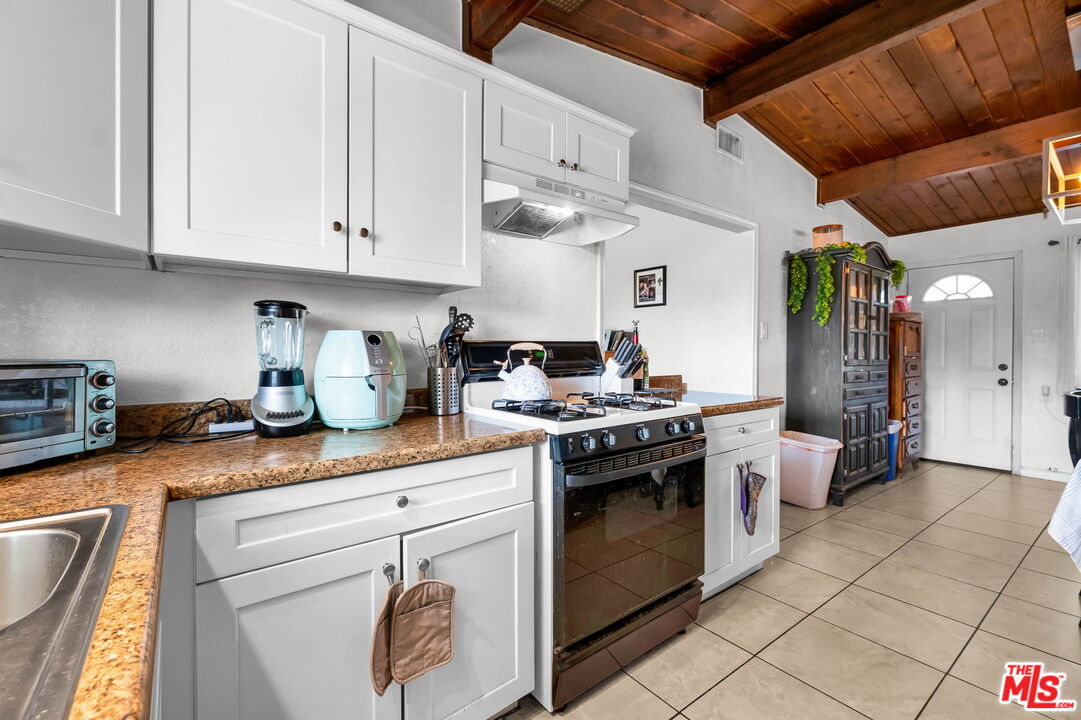 MLS #25615711 image #16