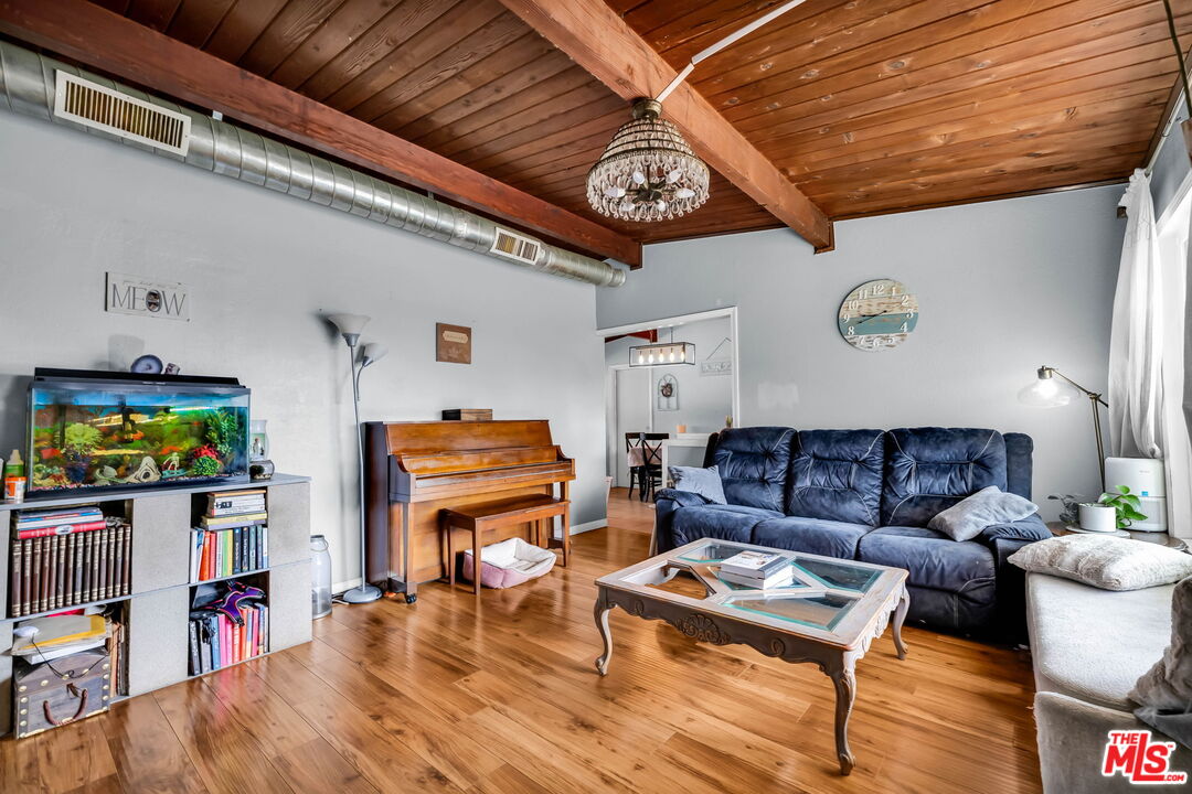 MLS #25615711 image #20