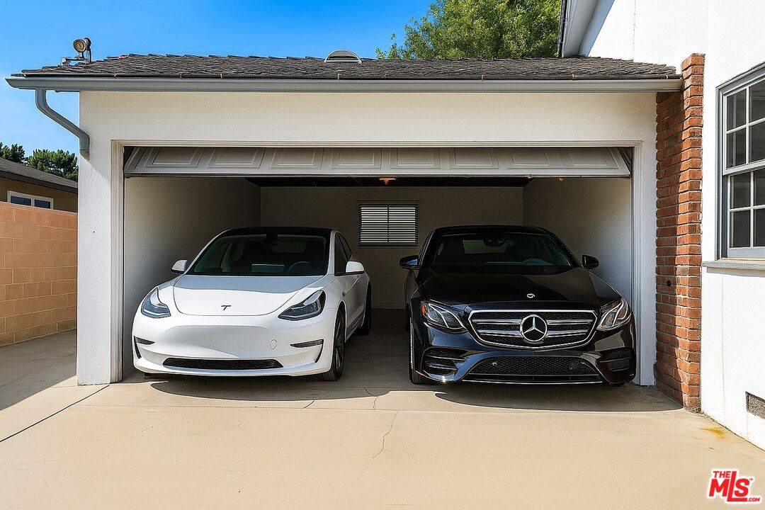 MLS #25615731 image #16