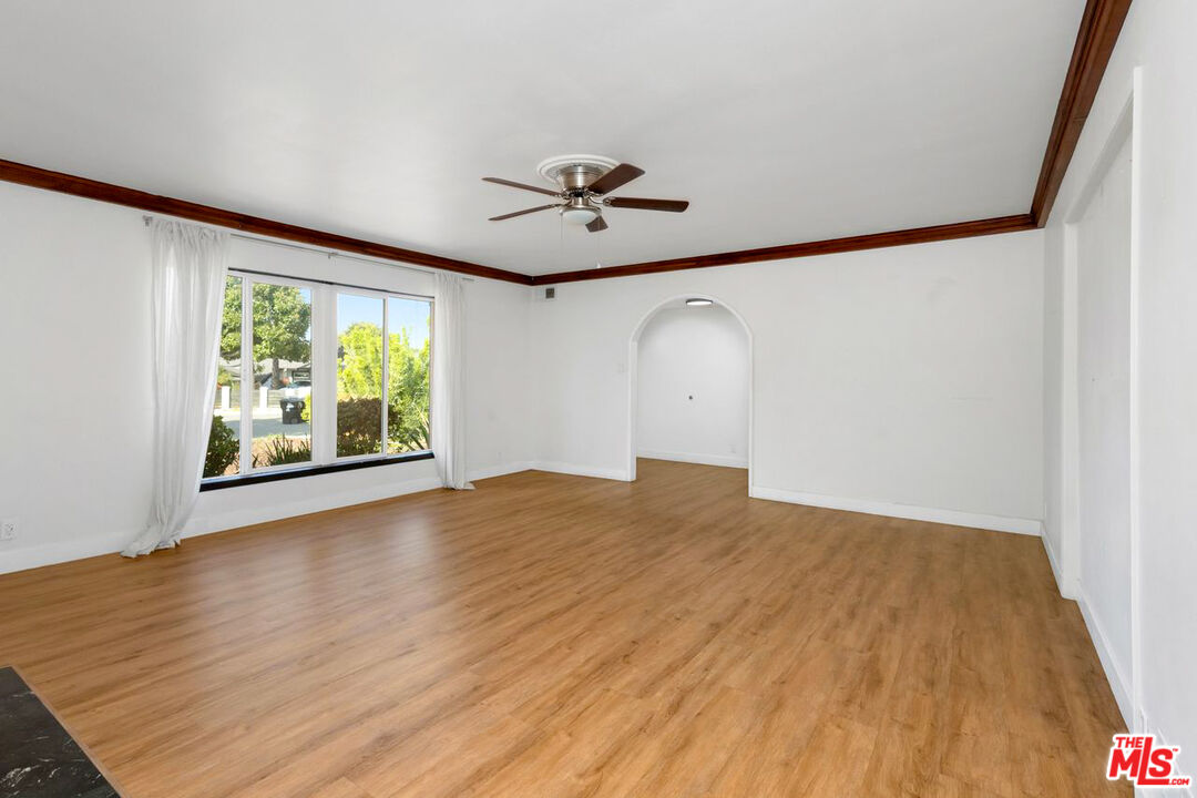 MLS #25615731 image #26