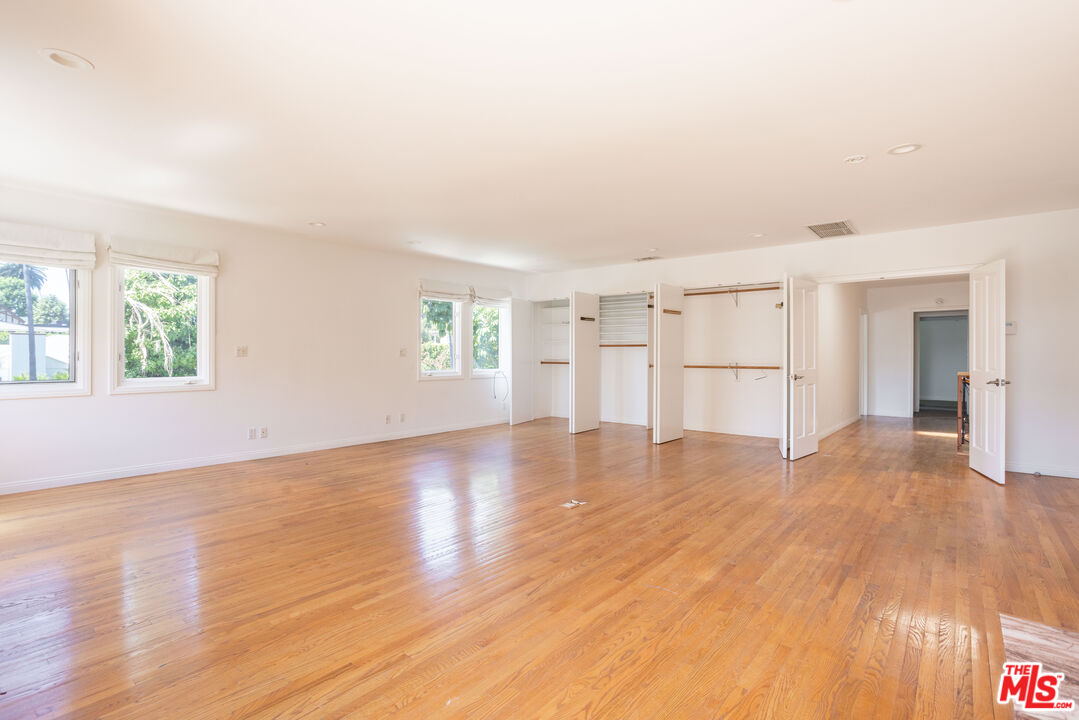 MLS #25615747 image #13