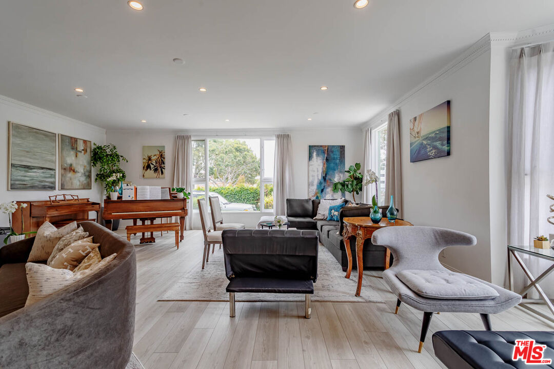 MLS #25615747 image #6