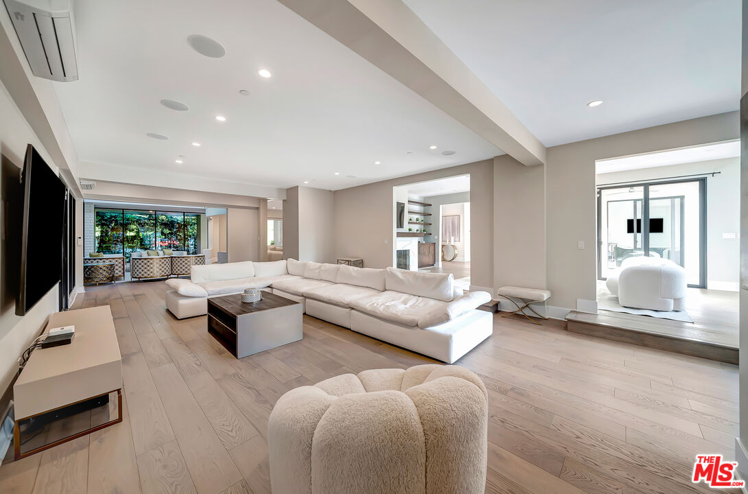 MLS #25615823 image #8