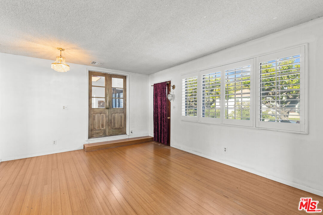 MLS #25615827 image #12