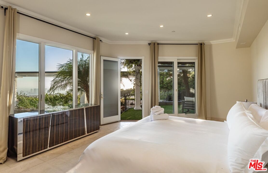 MLS #25615835 image #22