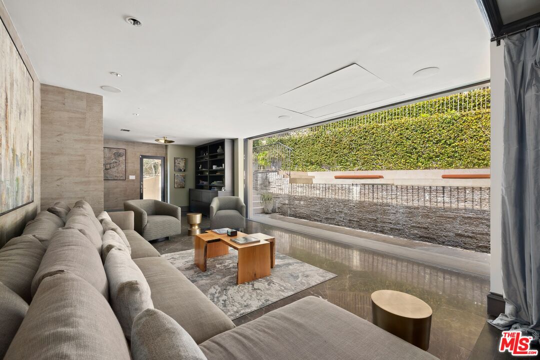 MLS #25615841 image #10