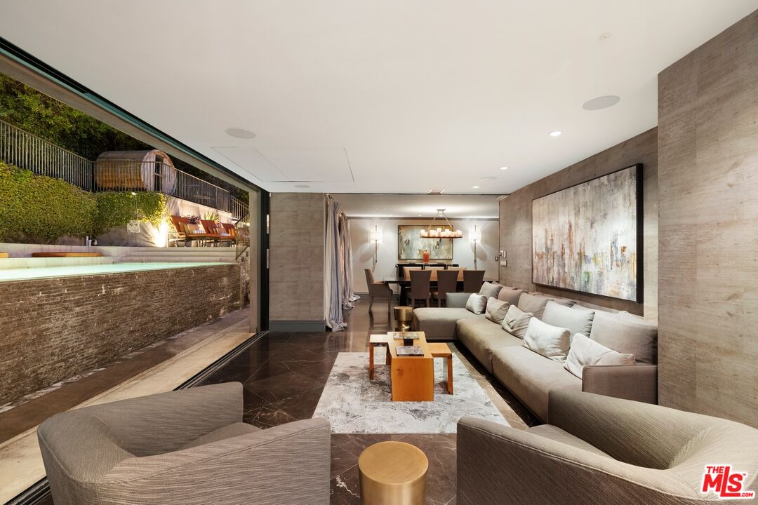 MLS #25615841 image #13