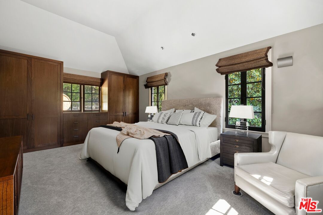 MLS #25615841 image #22