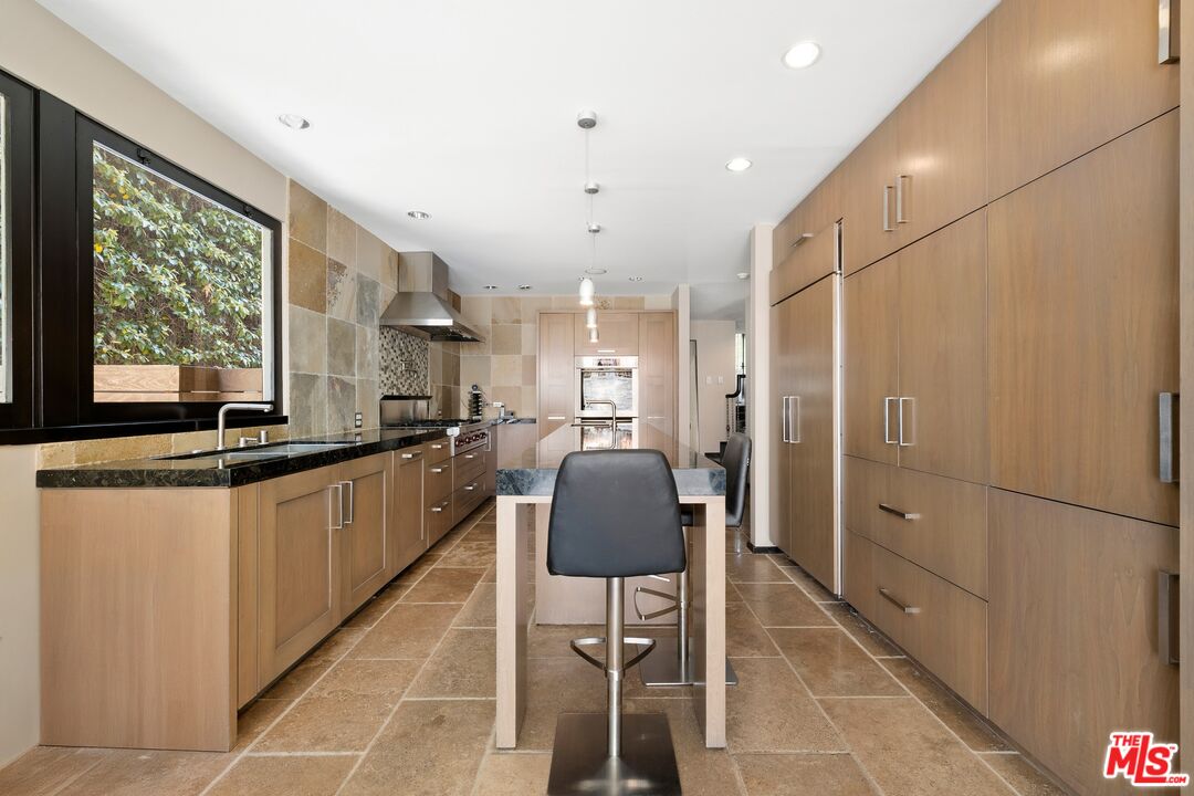 MLS #25615841 image #8