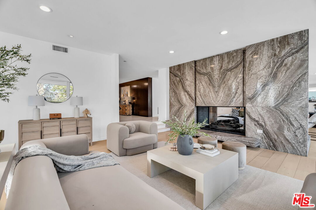 MLS #25615857 image #9