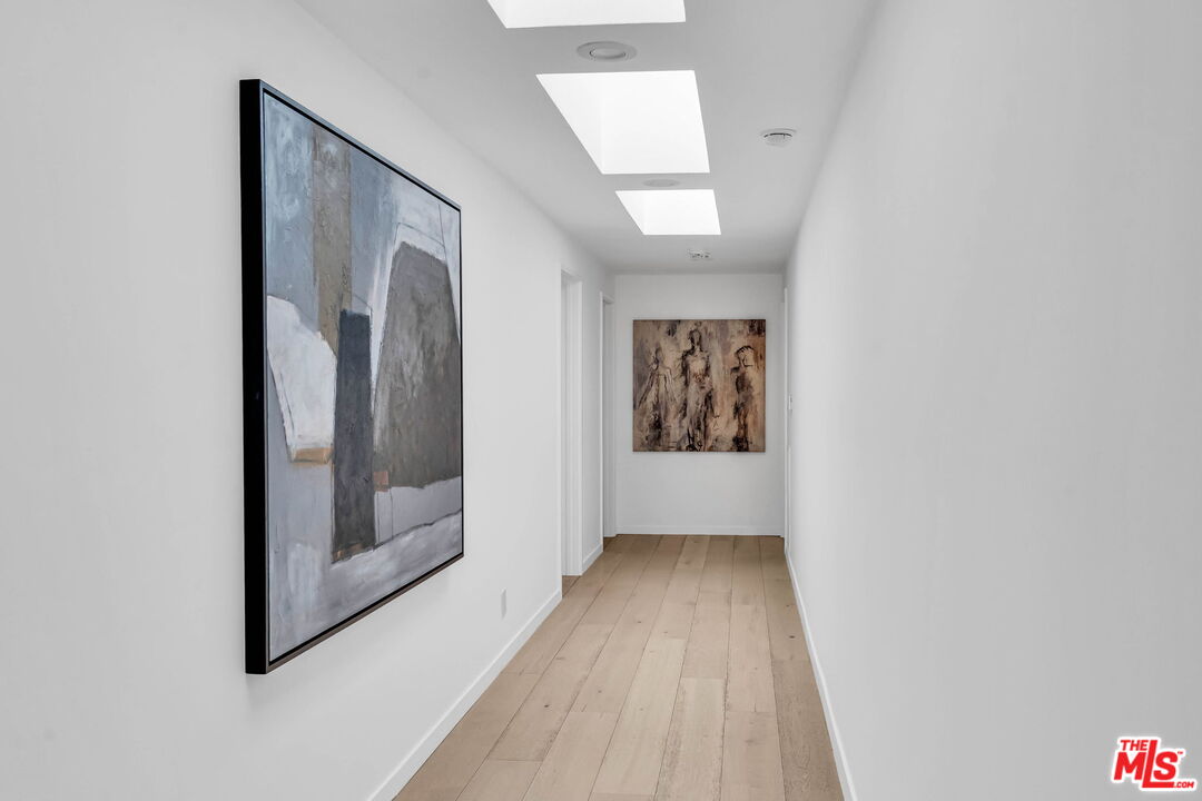 MLS #25615857 image #27