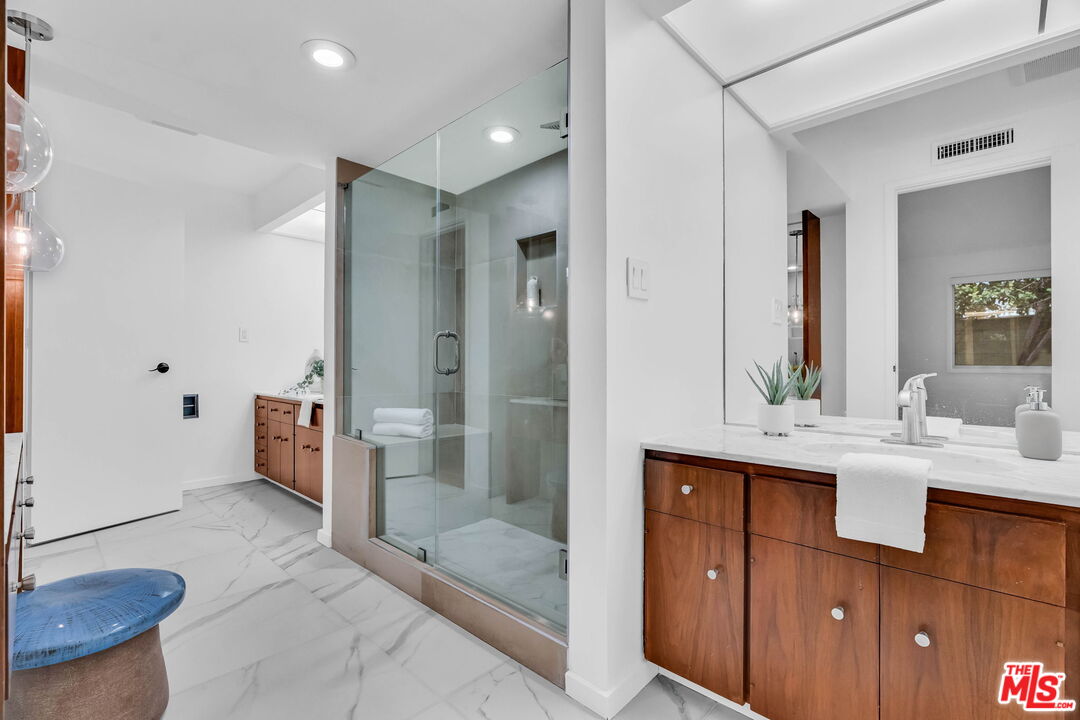 MLS #25615857 image #29