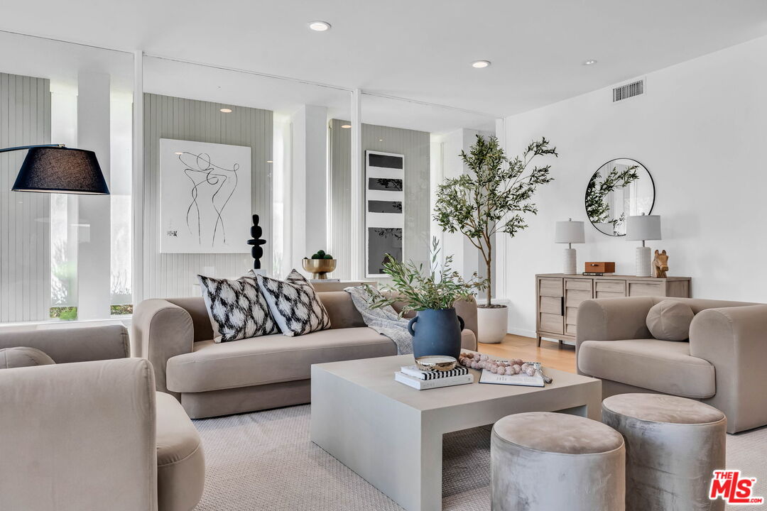 MLS #25615857 image #5