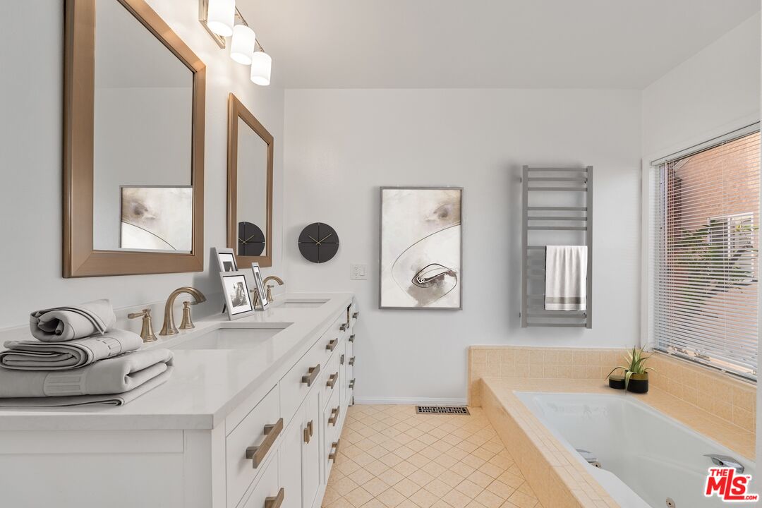 MLS #25615865 image #10