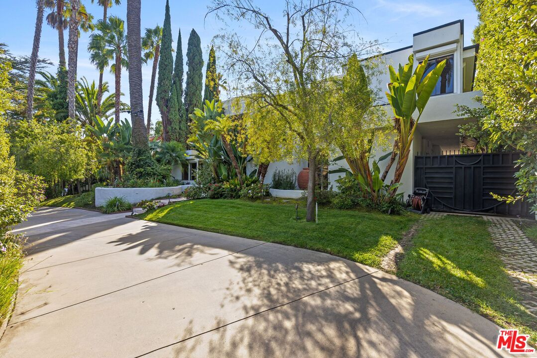 MLS #25615881 image #1