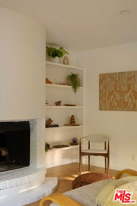 MLS #25615907 image #15