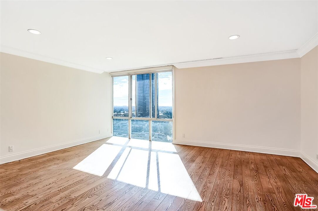 MLS #25615921 image #12