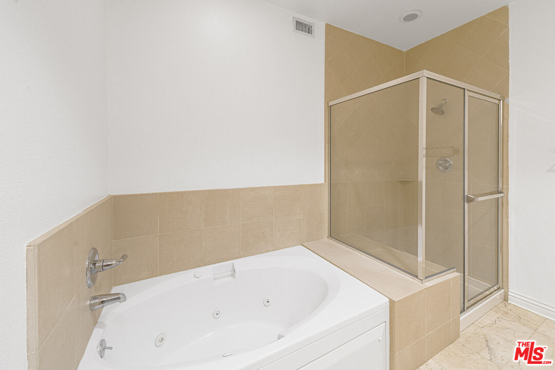 MLS #25615937 image #18