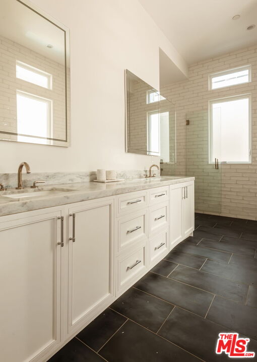 MLS #25616007 image #16