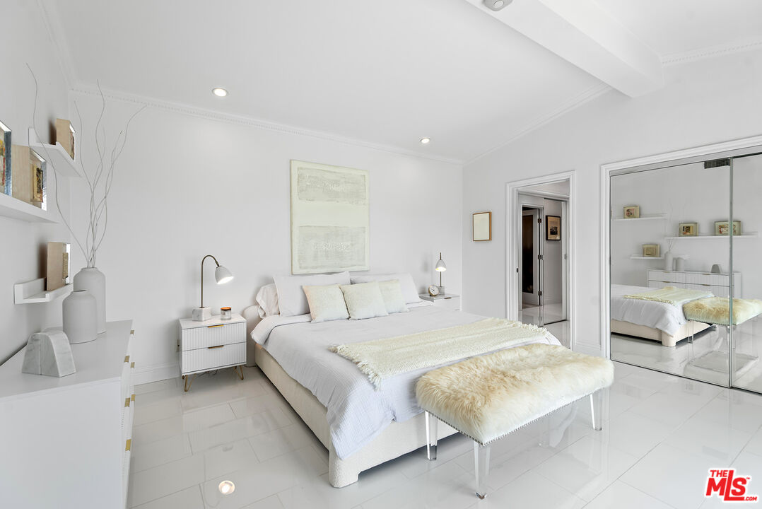 MLS #25616025 image #18