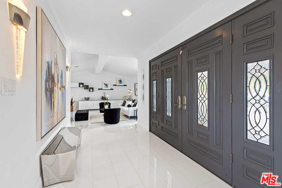 MLS #25616025 image #3