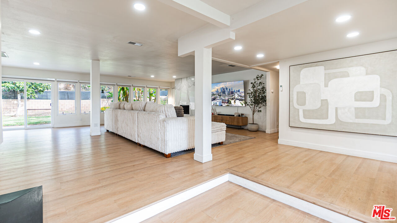 MLS #25616083 image #9