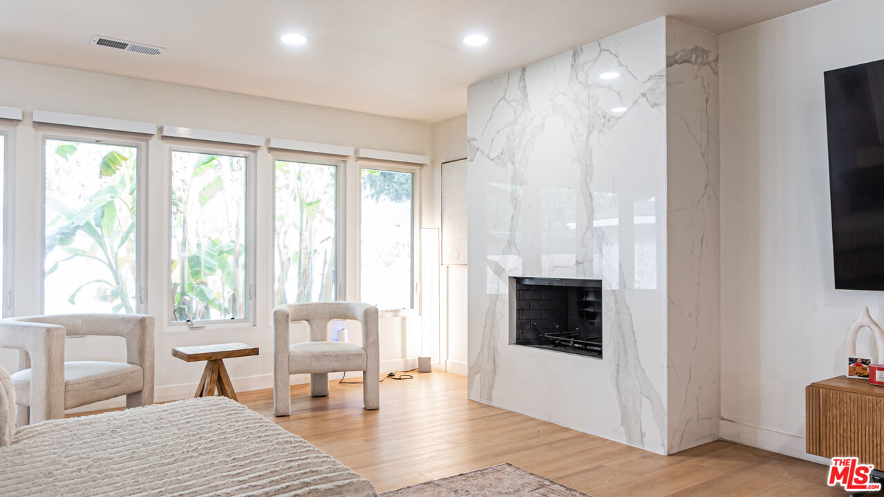 MLS #25616083 image #12