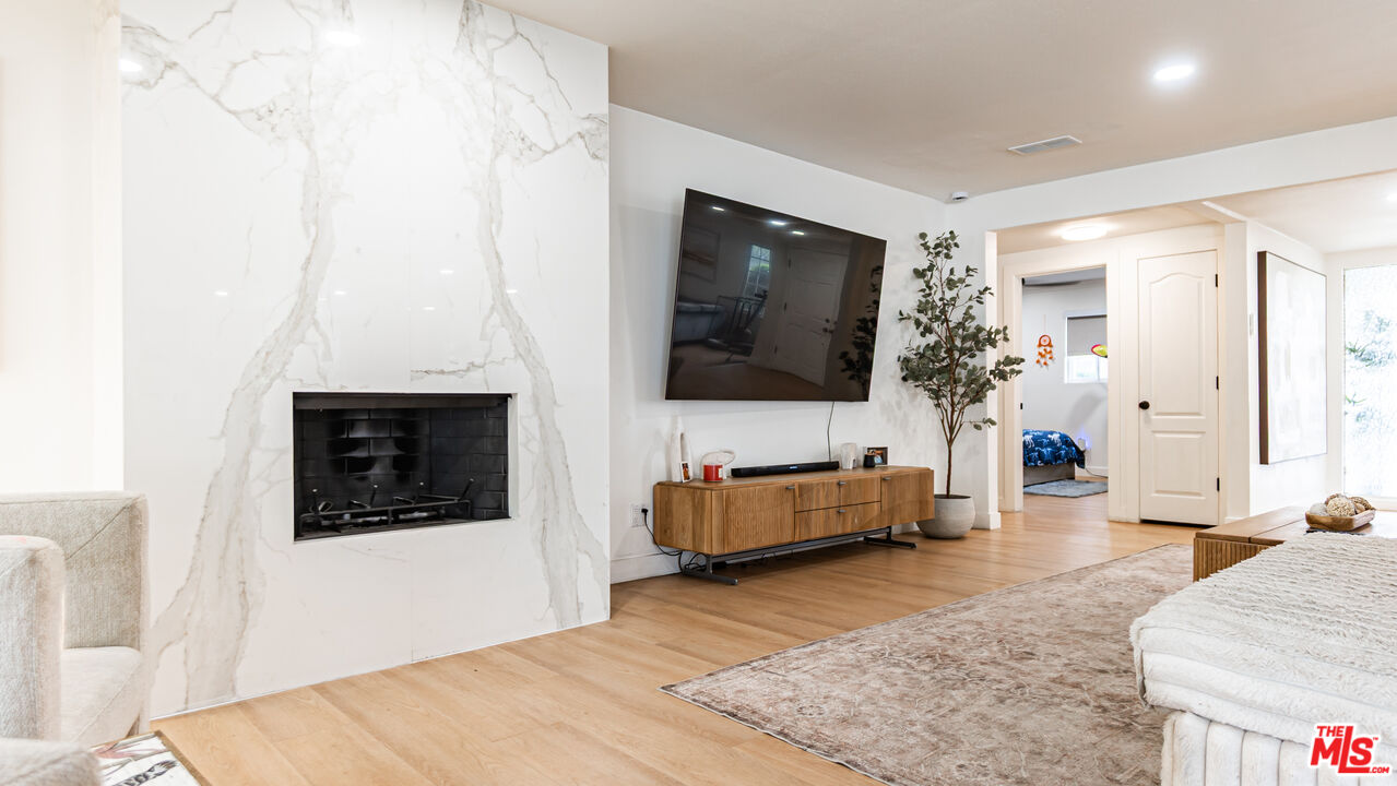 MLS #25616083 image #14