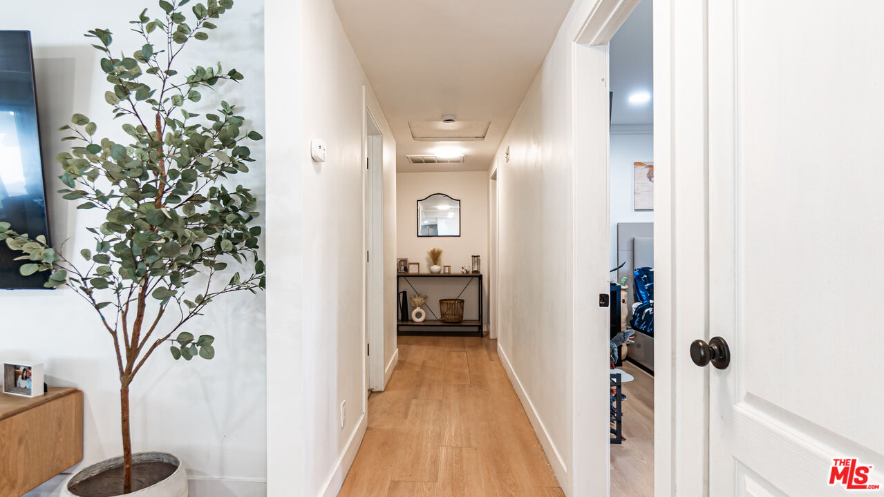 MLS #25616083 image #28