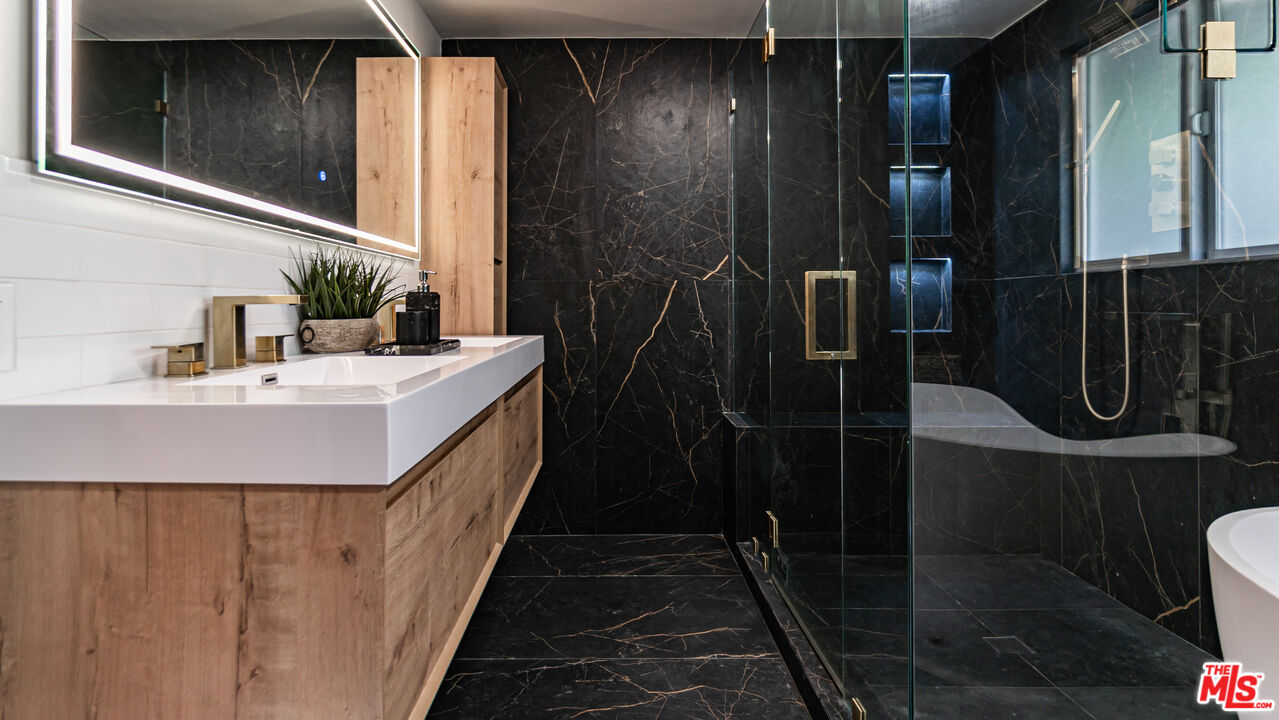 MLS #25616083 image #37