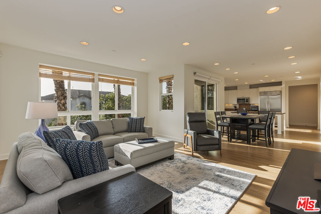 MLS #25616103 image #15