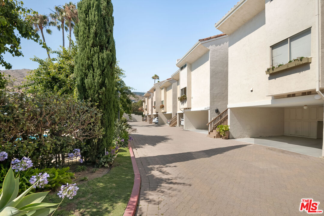 MLS #25616121 image #27