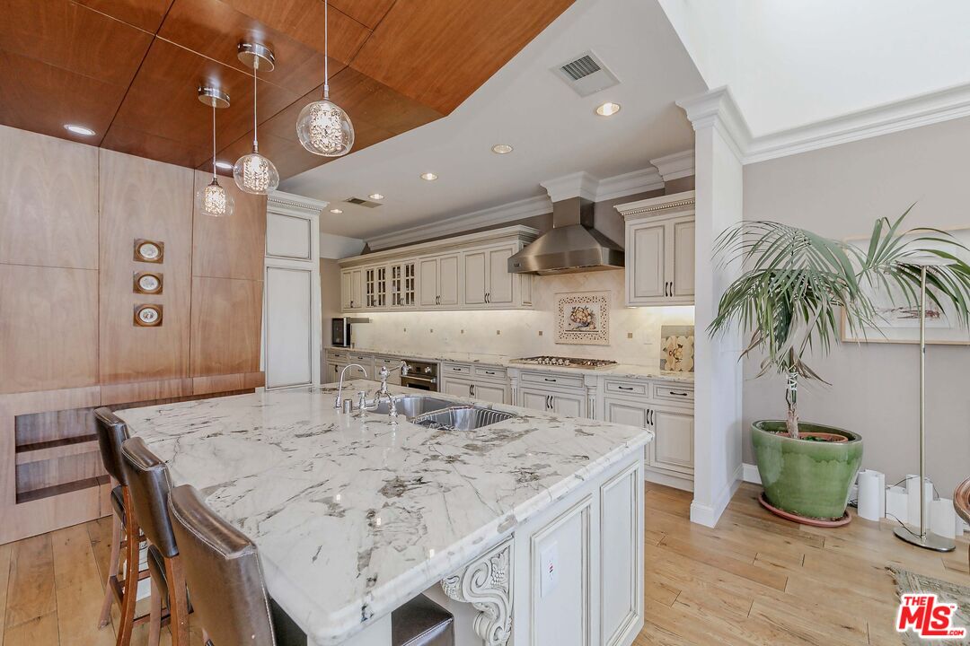 MLS #25616193 image #4