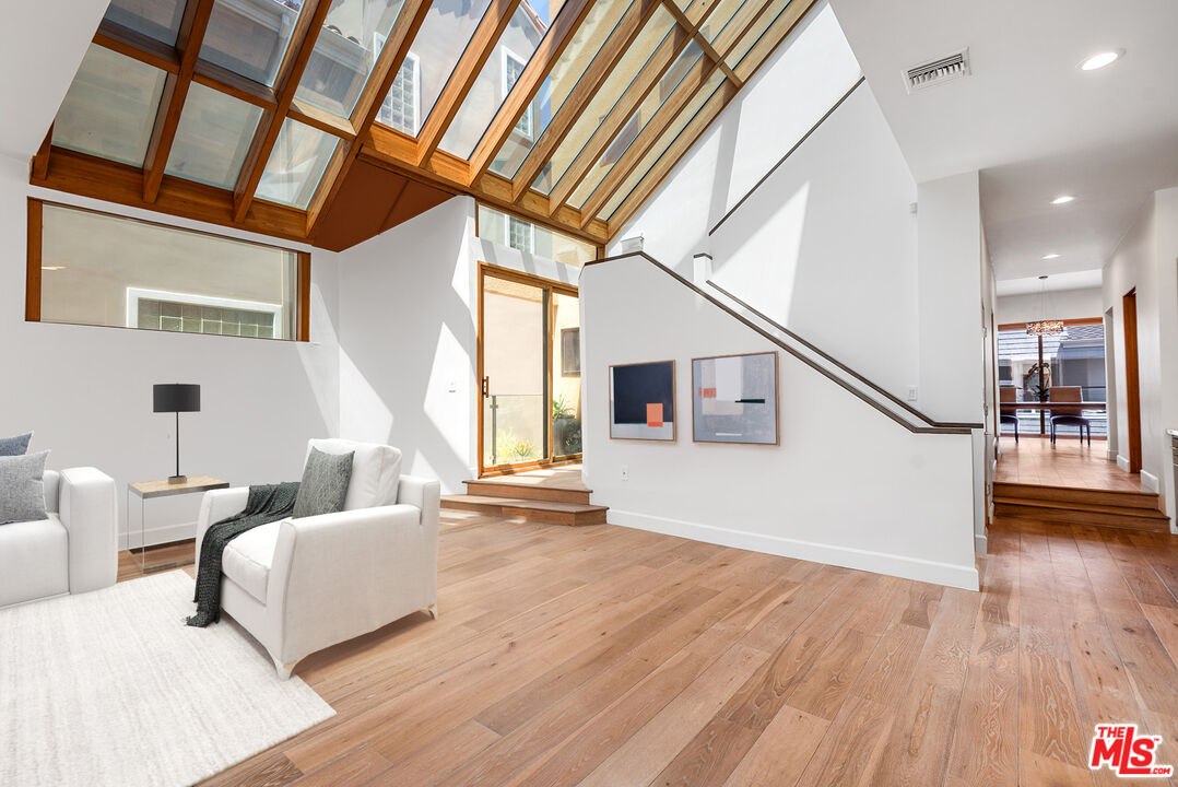 MLS #25616205 image #11