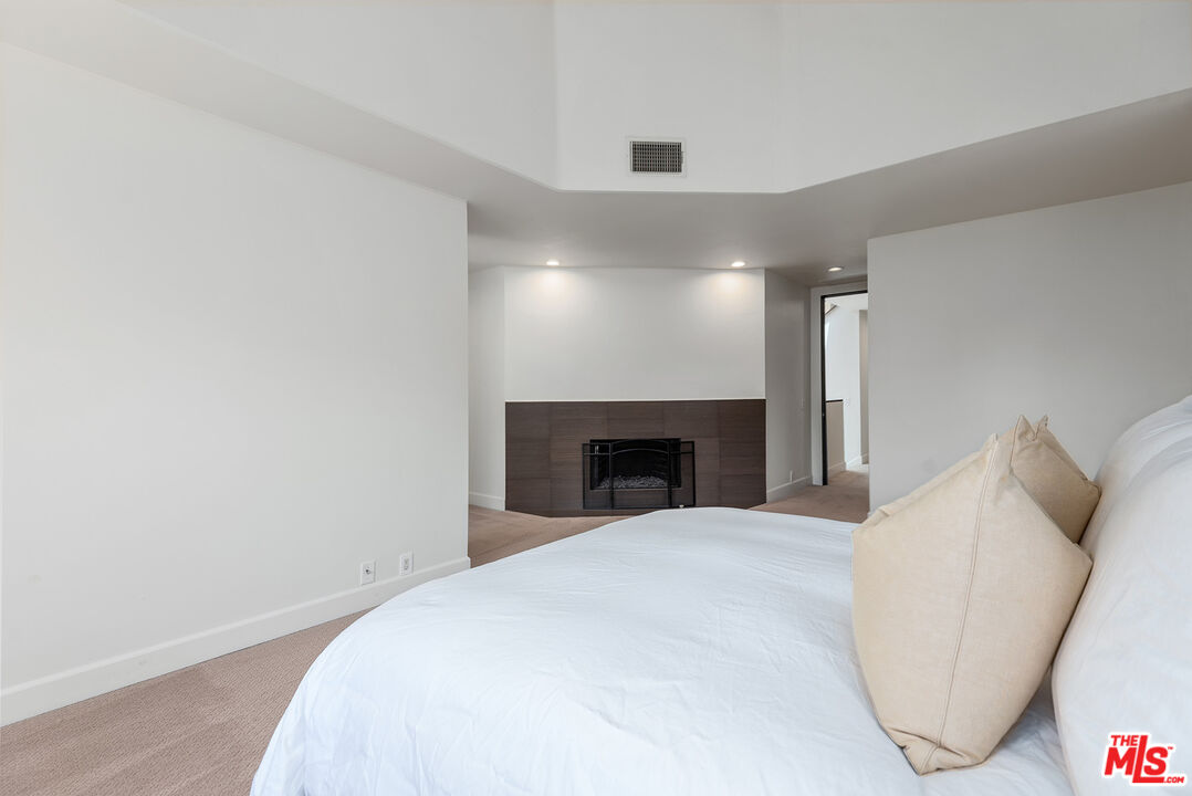 MLS #25616205 image #15