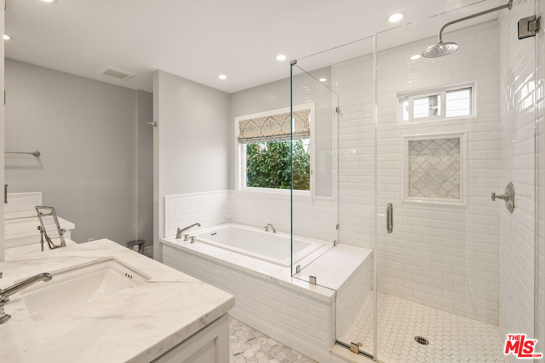 MLS #25616235 image #13