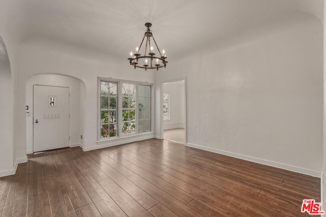 MLS #25616303 image #11