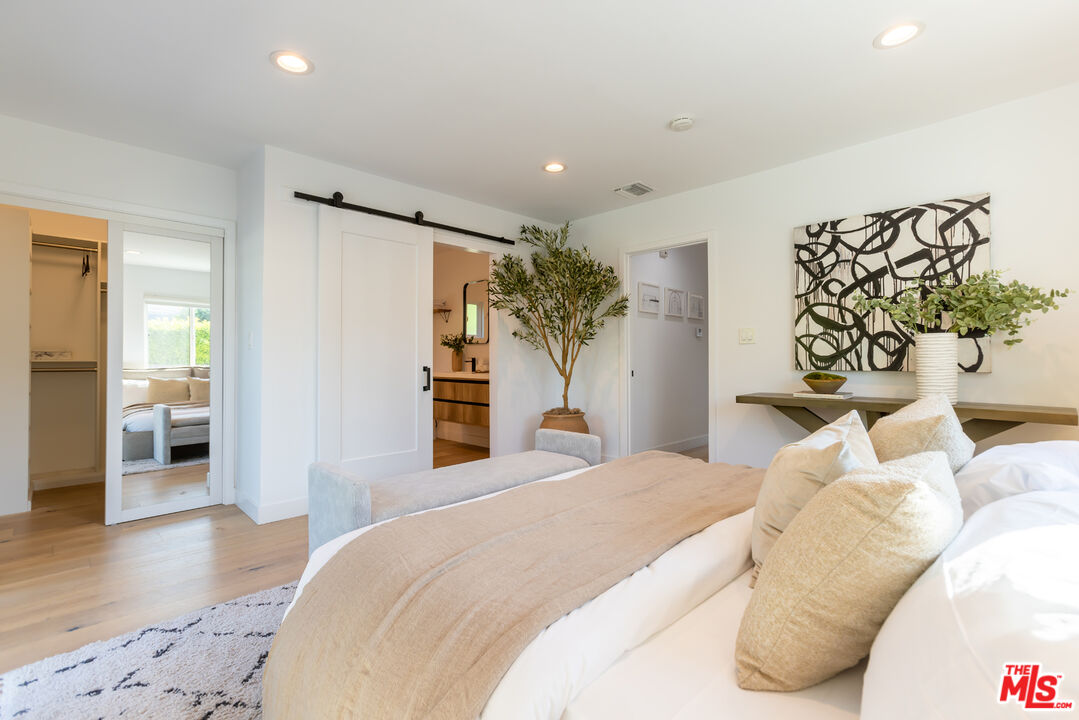 MLS #25616317 image #18