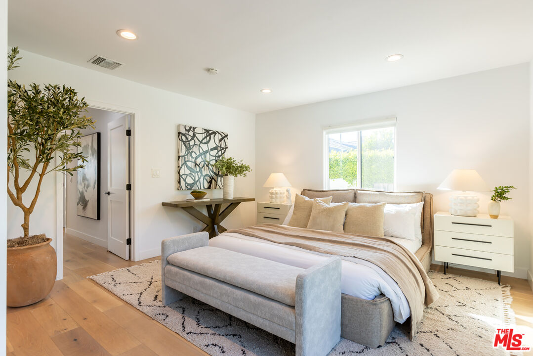 MLS #25616317 image #19