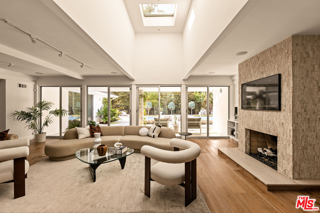 MLS #25616371 image #5