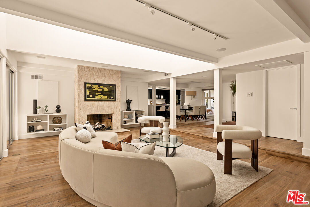 MLS #25616371 image #8