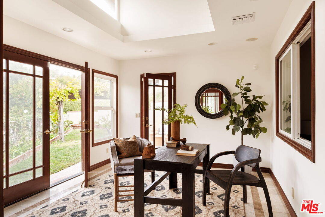 MLS #25616393 image #14