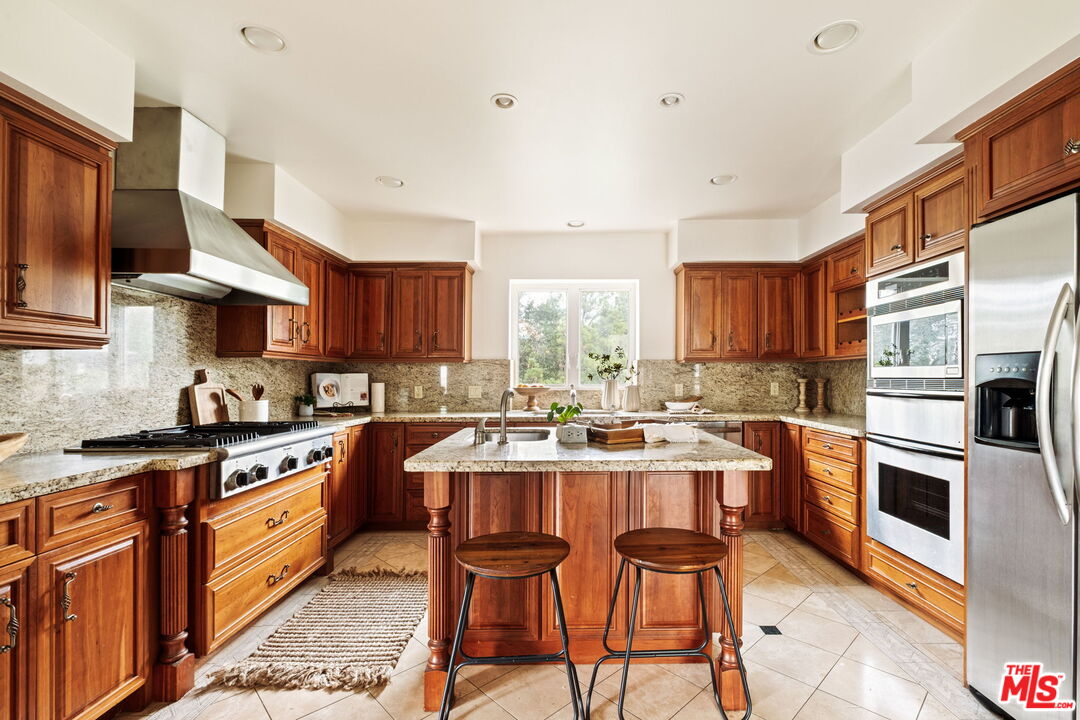 MLS #25616393 image #17