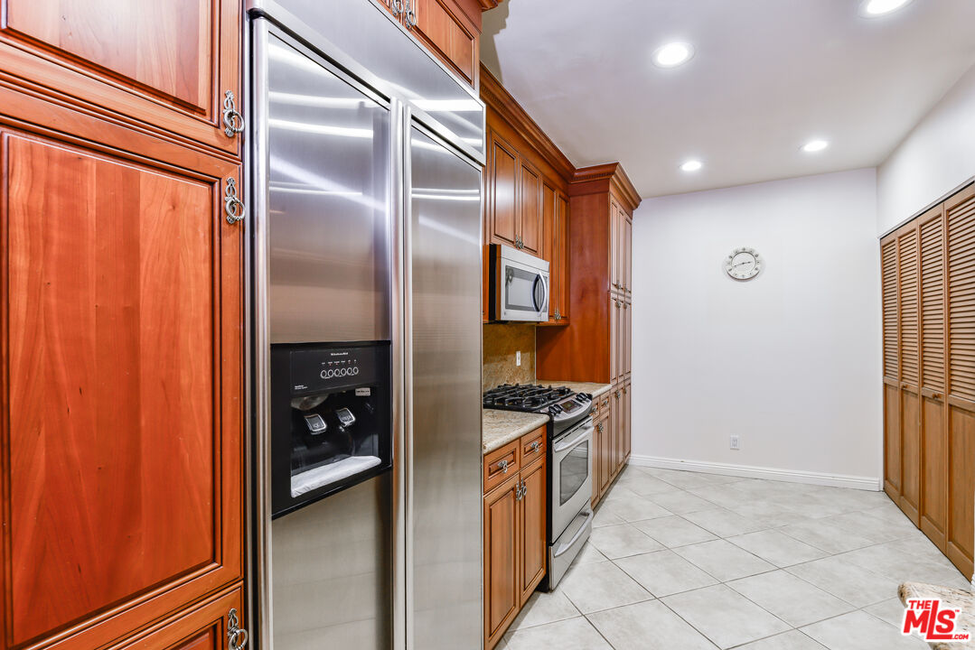 MLS #25616399 image #13