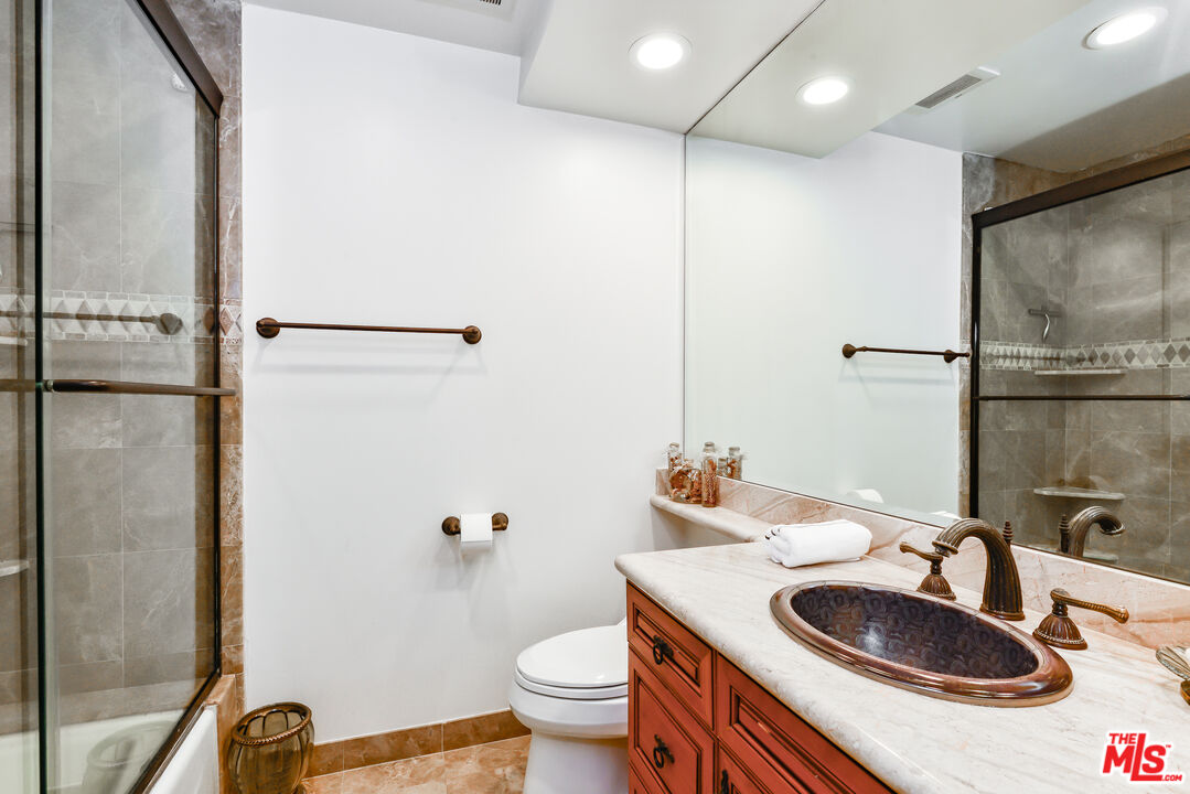 MLS #25616399 image #23