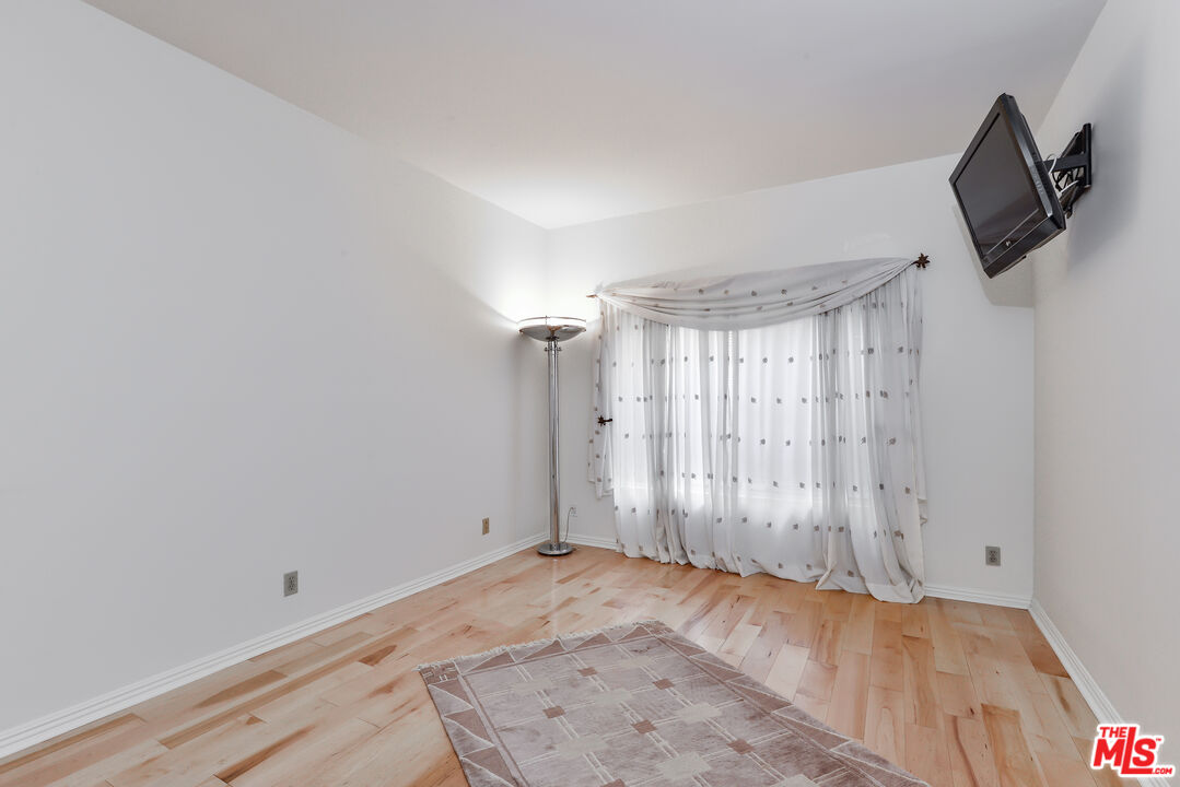 MLS #25616399 image #27