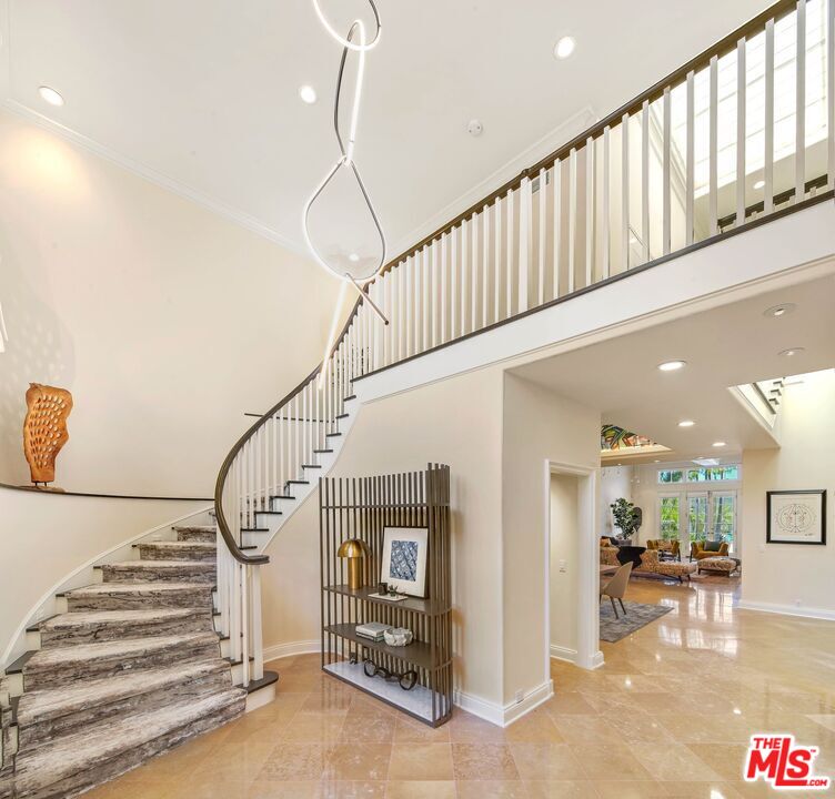 MLS #25616413 image #17