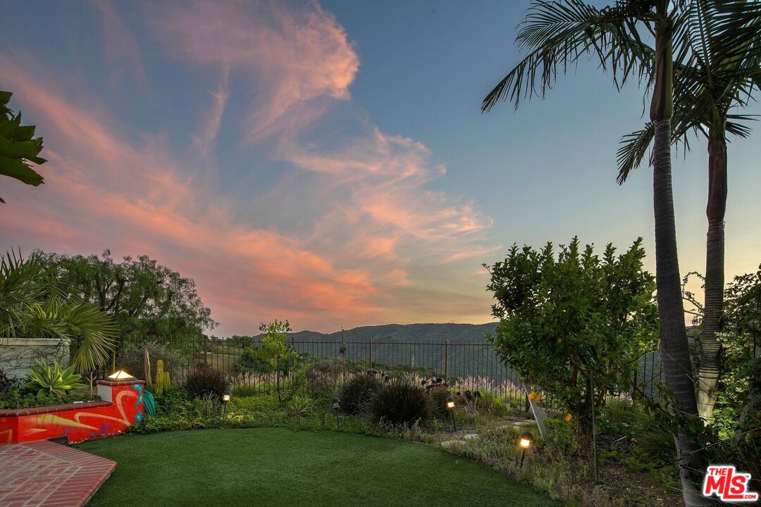 MLS #25616413 image #20