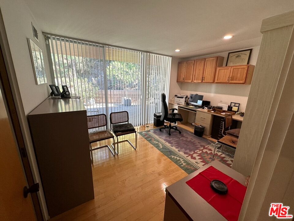 MLS #25616517 image #16